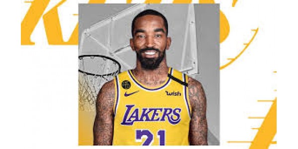 J.R. Smith si unisce ufficialmente al team dei Los Angeles Lakers